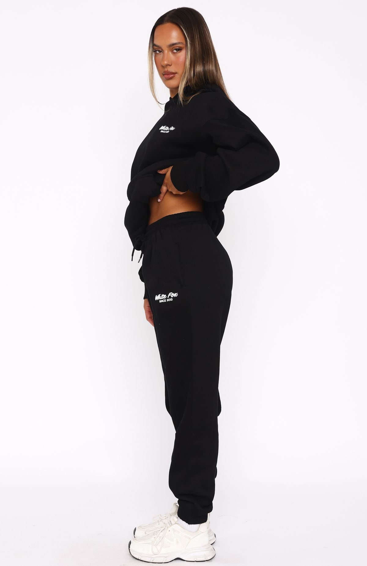 Leisure Edition Black Fleece Sweatpants with Side Pockets