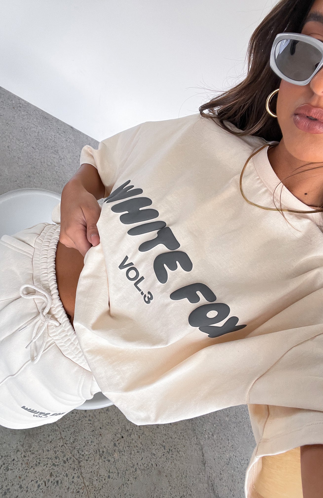 Offstage Oversized Cotton Tee with Graphic Print - Pebble
