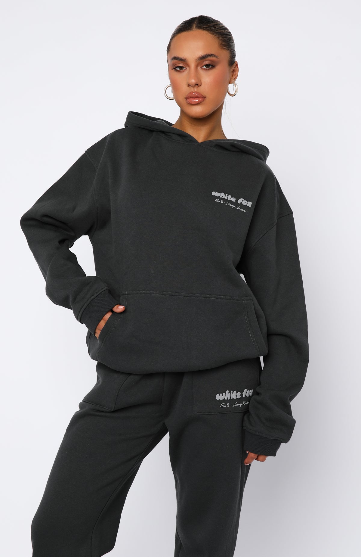 Era 8 Oversized Hoodie Fossil - Soft Fleece Pullover with Puff Print Logo