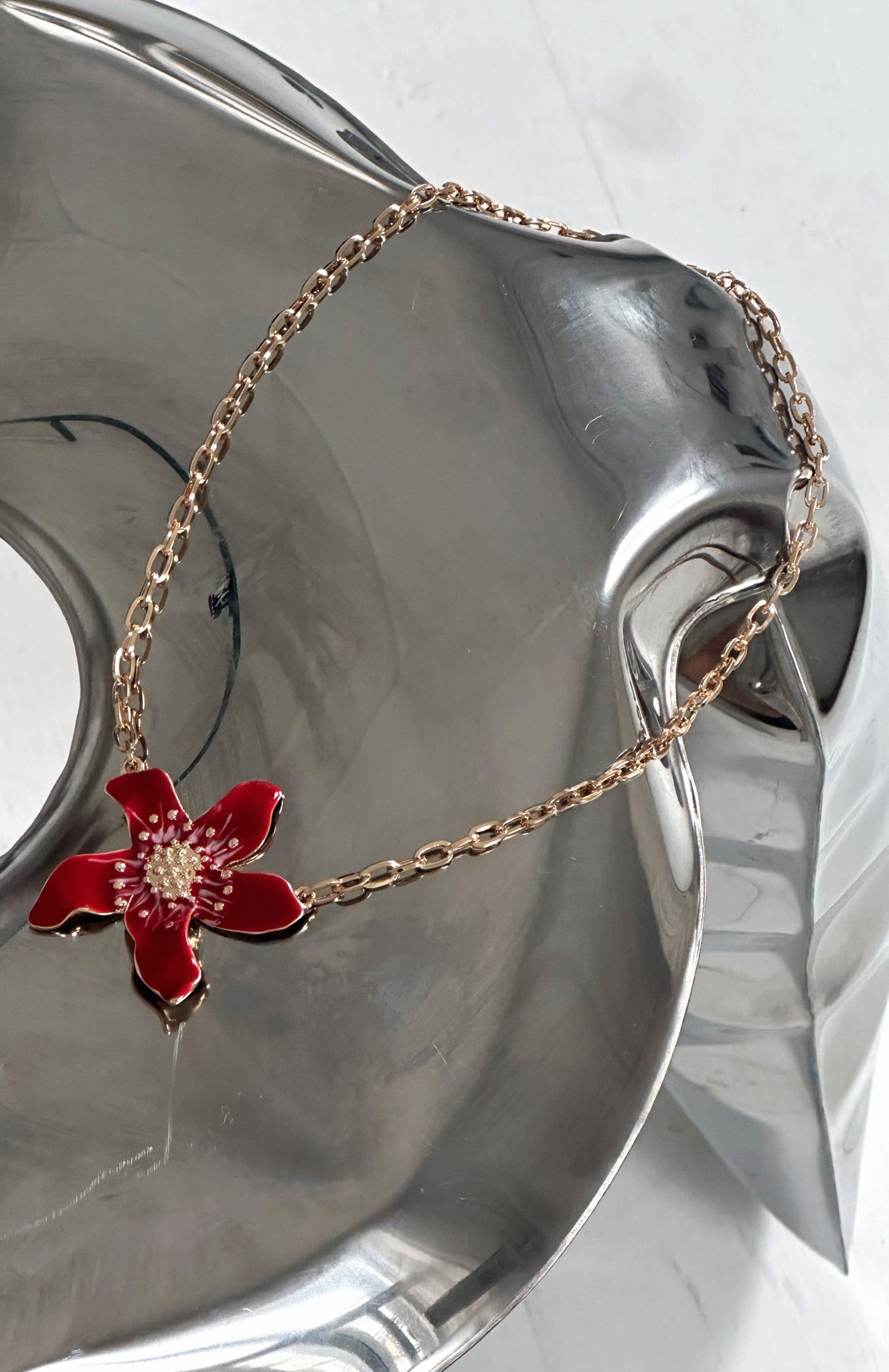 Gold Flower Pendant Necklace - Anya Thin Chain Jewelry