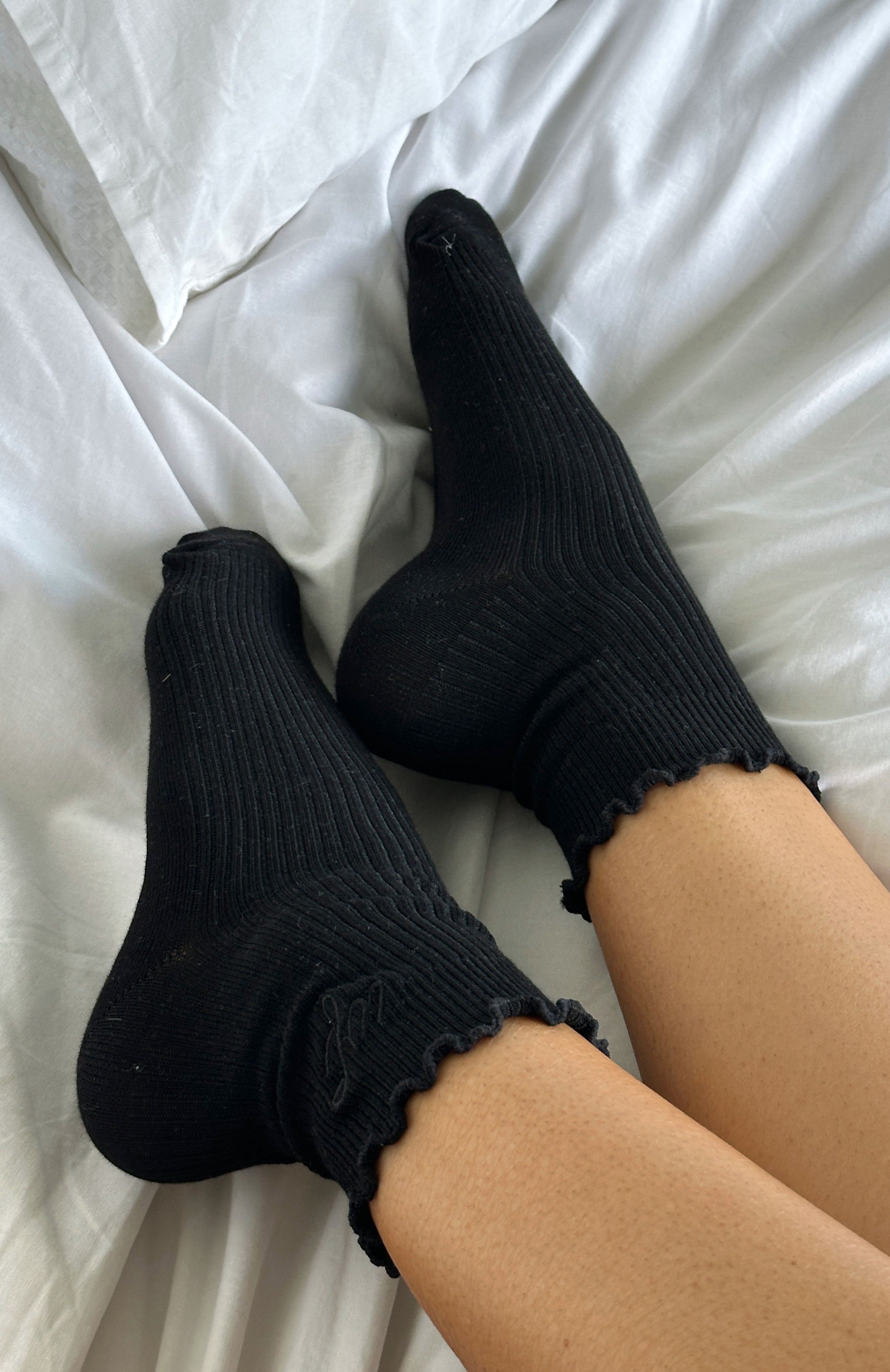 Black Cotton Crew Socks with Lettuce Hem - Me Time Socks