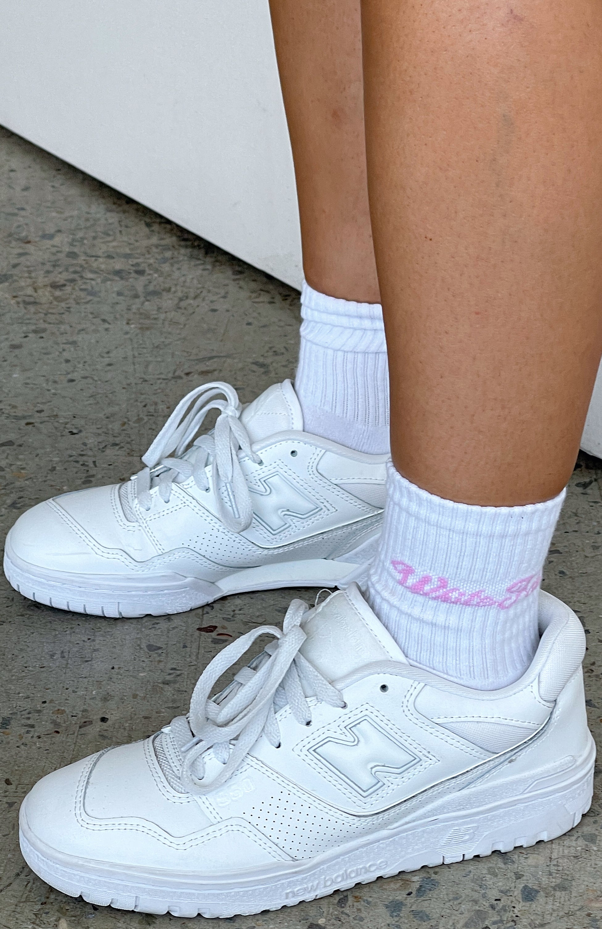 White Fox Season 7 Cotton Crew Socks - White/Pink