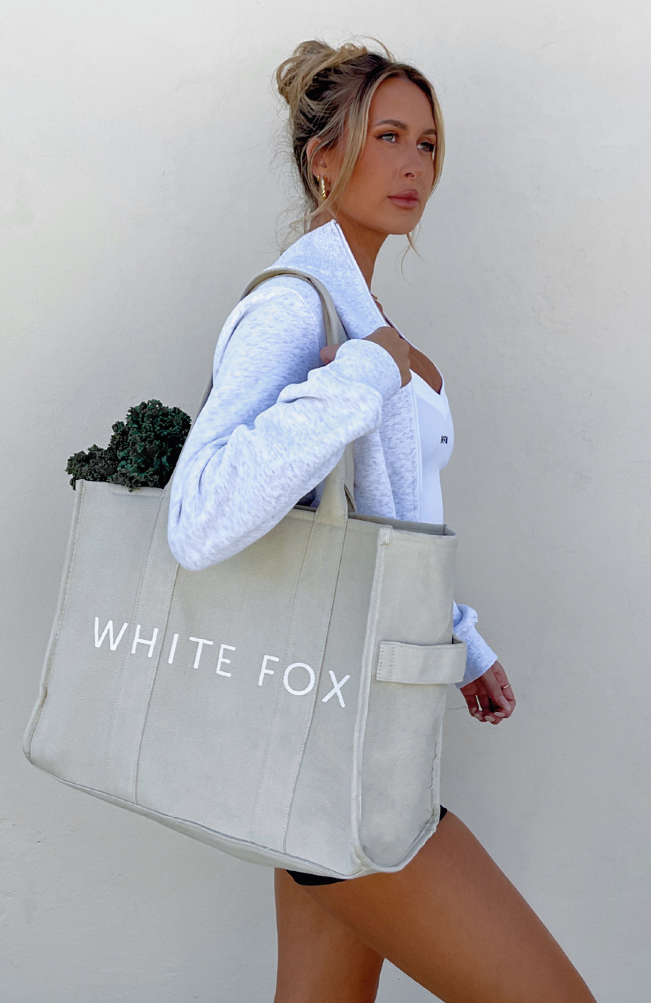 White Fox Beige Canvas Tote Bag with Zipper Closure