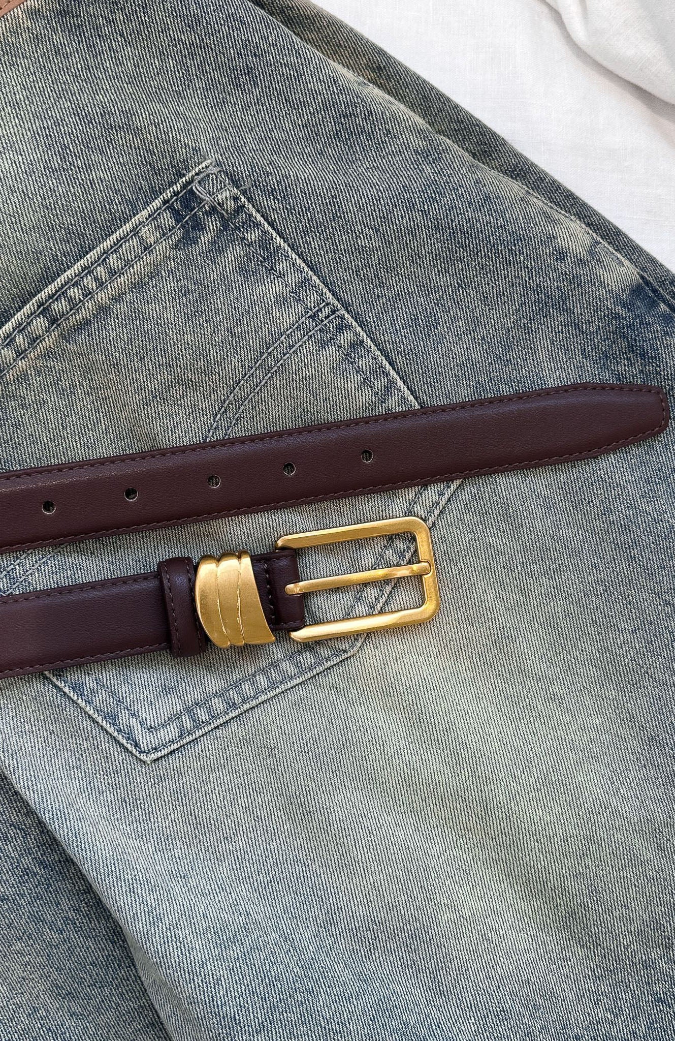 Rex Belt in Chocolate Brown with Vintage Gold Buckle