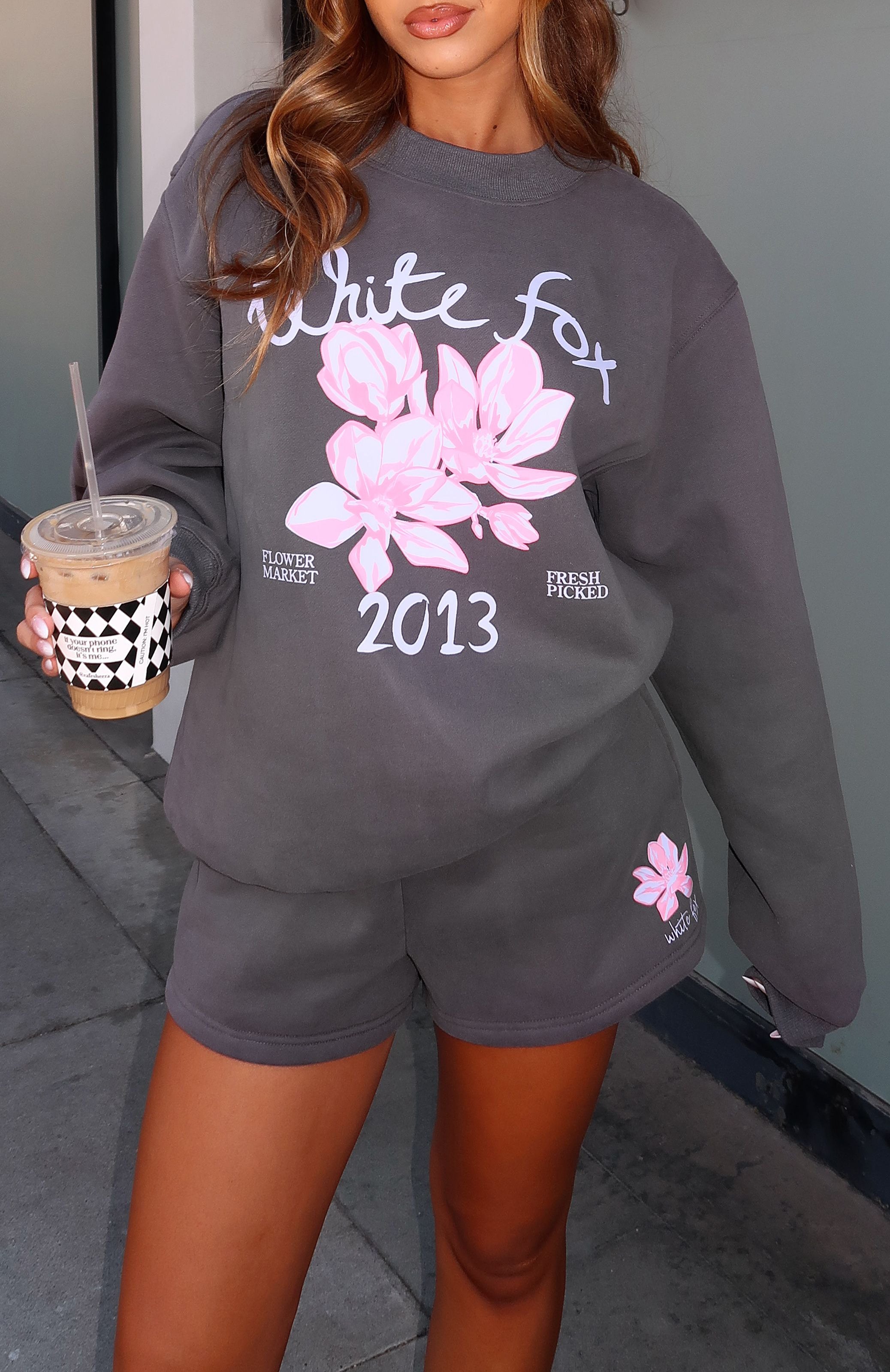 Pick You A Flower Oversized Fleece Sweater - Volcanic