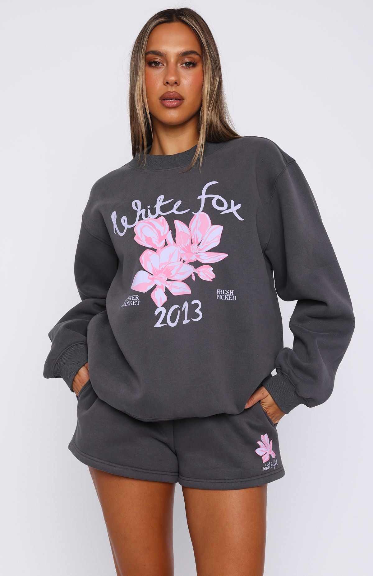 Pick You A Flower Oversized Fleece Sweater - Volcanic