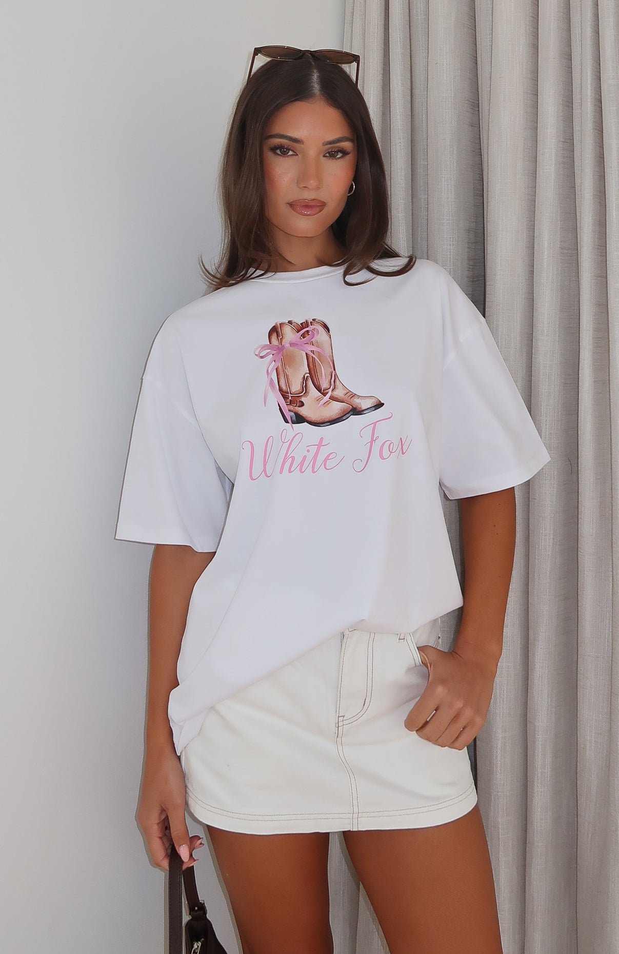 Oversized White Cotton T-Shirt with Graphic Print - Kick Your Feet Up Tee