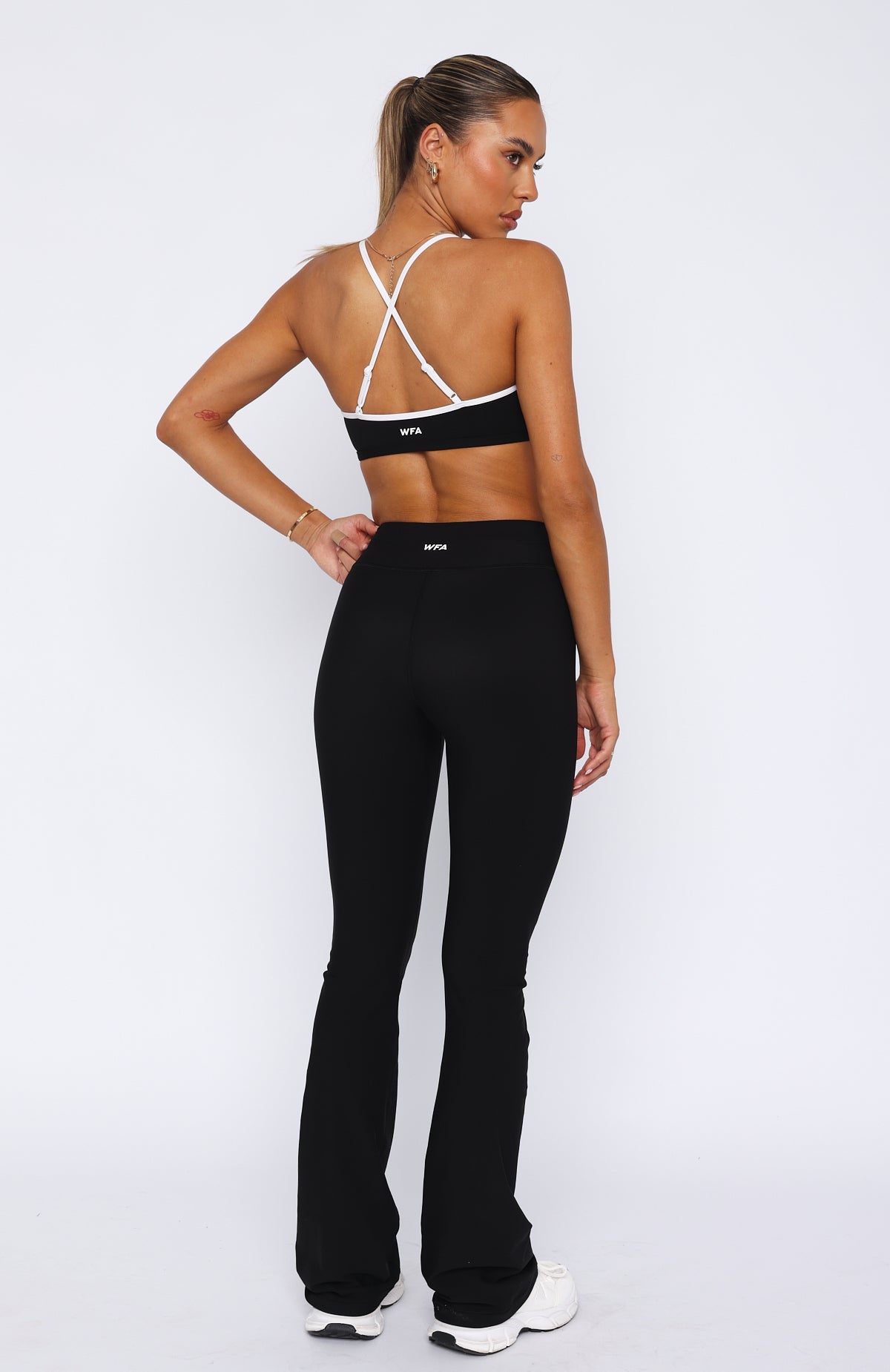 White Fox Active High Waisted Flare Leggings - Black